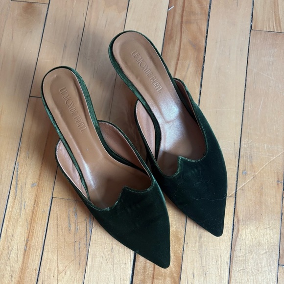 Le Monde Beryl Sz 38 (7) Velvet Green Medieval Retro Pointy Toes Kitten Heels - Picture 3 of 10